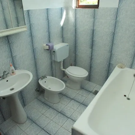 Stupin Celine 2096b Appartement *